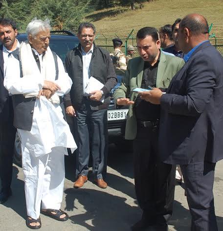 CM takes appraisal of ongoing works at Pahalgam
